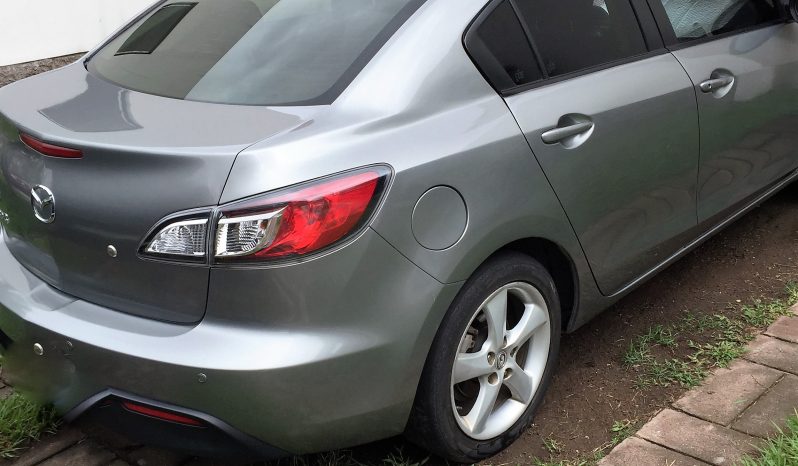 Usados: Mazda3 2010 asegurado, zona de Santa Elene y Antiguo Cuscatlán full