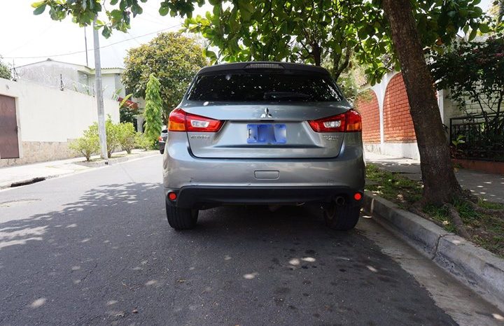 Usados: Mitsubishi Outlander 2014 en El Salvador full