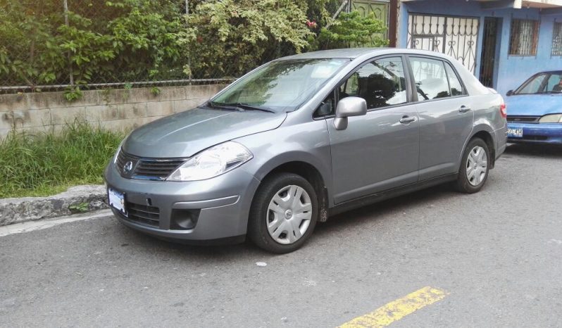 Usados Nissan Versa 2010 en San Salvador full