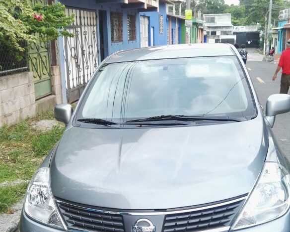 Usados Nissan Versa 2010 en San Salvador full