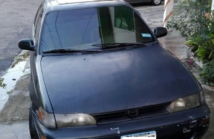 Usados: Toyota Corolla 1997 en Santa Tecla, La Libertad full