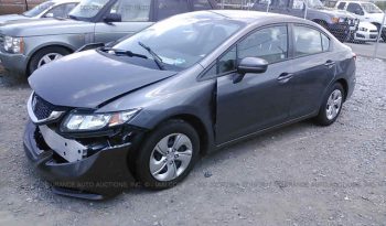 Vendo Honda Civic 2014 LX (a reparar), Vealo YA!!! Fuera de Aduana, Automático, Full Extras (vidrios y espejos eléctricos, cierre central), $7200, Inf. al correo ó 79502922