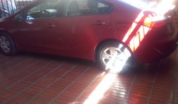 Usados: KIA Forte 2015 en El Salvador full