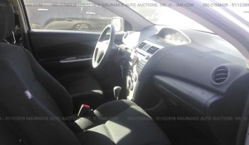 Usados: Toyota Yaris 2010 en El Salvador full