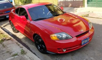 Hyundai Tiburon 2004 solo 129000 recorridos, motor completamente impecable, con motor de 4 Cilindros 2.0 el mismo del hyundai elantra 2004 al 2010, aire al helado,suspensión perfecta, motor impecable, 0 ruidos, pintura tapicería suspensión, super cuidada, precioso