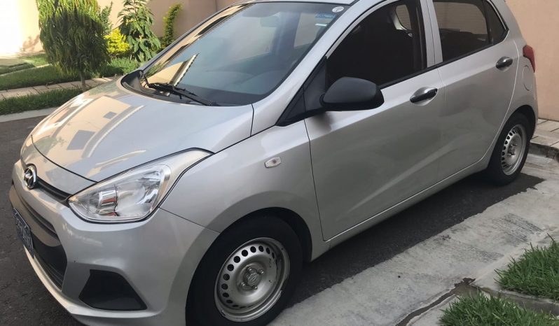 Vendo Hyundai Grand i10 2016 Mecánico, motor 1,000, aire acondicionado, único dueño, en buen estado.