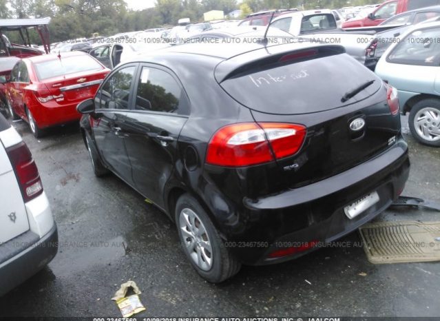 KIA Rio 2012 full