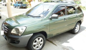 Vendo KIA Sportage 2005, Automática, motor 2.0L, 4 cil., muy económica, full extras (vidrios y espejos eléctricos, cierre central), A/C, cdplayer con usb y entrada auxiliar, rines especiales, polarizada, espaciosa, $5200 ¡Precio Negociable!, inf. 79278982 ó al correo