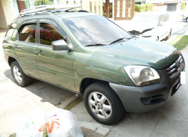 KIA Sportage 2005 full