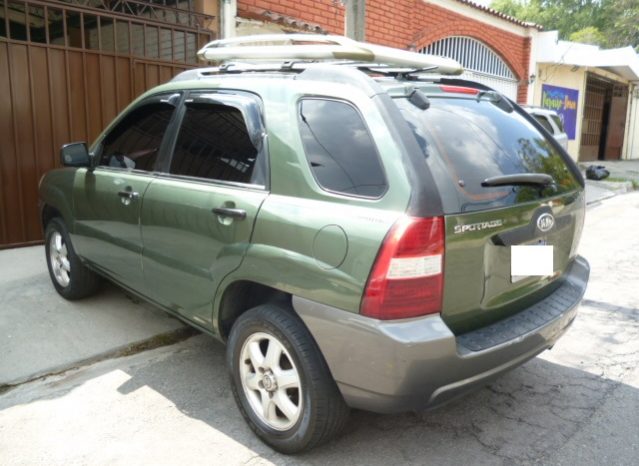 KIA Sportage 2005 full