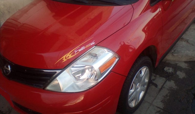 Nissan Versa 2011 full