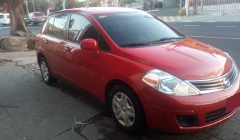 Nissan Versa 2011 full