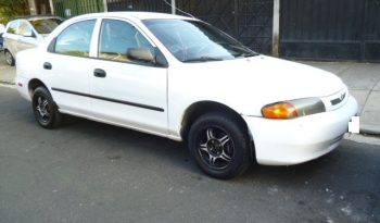 Vendo Mazda Protege 1997, Estandar, Motor 1.5, muy económico, rines especiales, cd player con USB, buenas llantas, $2700 Negociables, Inf. al correo ó al 79278982