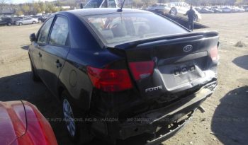 KIA Forte 2012 full