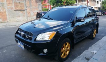 Toyota Rav4 2010 - LIMITED 4x4 V6 / 2010 - !!! GANGA !!!• Motor 6 cilindros. Nítido a Toda Prueba• Camioneta funcionando al 100%• Bolsas de Aire Buenas.• Caja automática. 4x4• Cero Códigos, eléctricos.