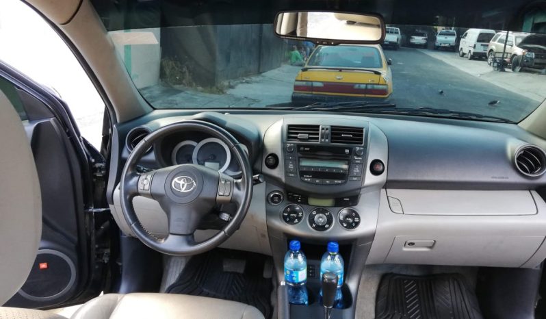 Toyota Rav4 2010 full