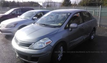 Nissan Versa 2011 full