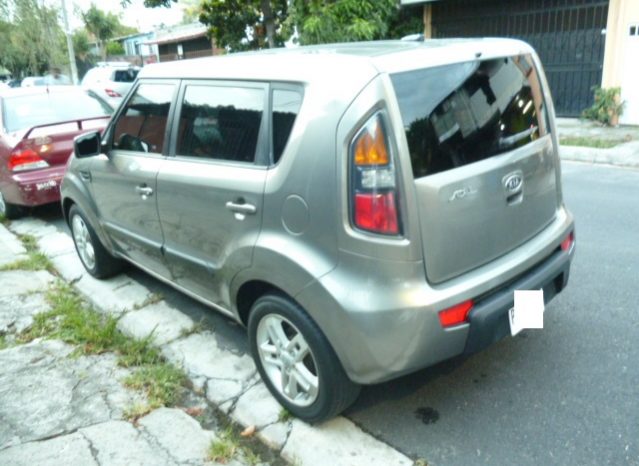 KIA Soul 2011 full