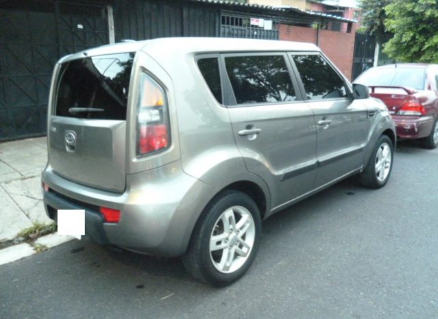 KIA Soul 2011 full