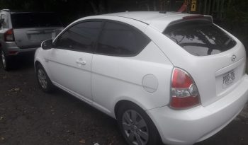 Hyundai Accent 2011 full