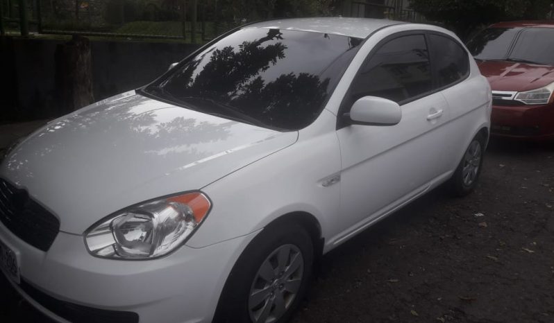 Hyundai Accent 2011 full