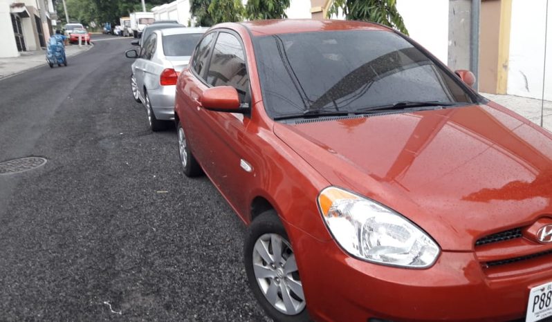 Hyundai Accent 2011 full