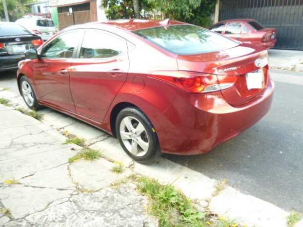 Hyundai Elantra 2013 full