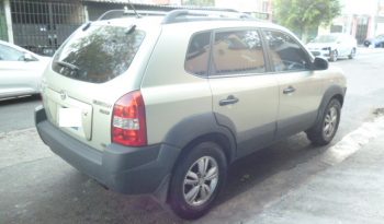 Hyundai Tucson 2010 full