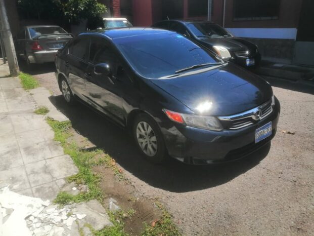 Honda Civic 2012 en El Salvador