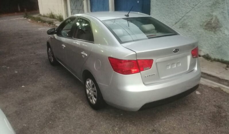 KIA Rio 2012 full