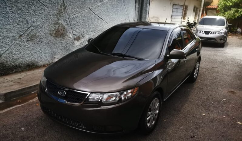 KIA Spectra 2013 en El Salvador